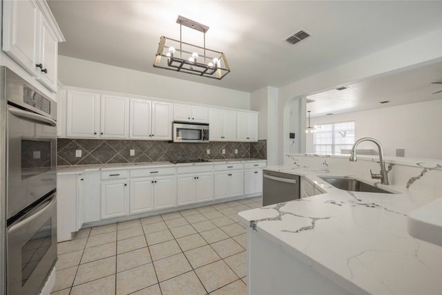 2729 Calmwater Drive, Little Elm, TX 75068
