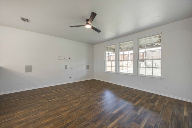 2729 Calmwater Drive, Little Elm, TX 75068