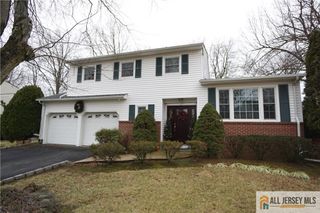 48 Lynnwood Road, Edison, NJ 08820