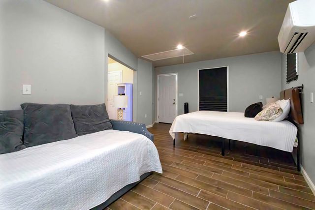 5101 2nd Street, Lubbock, TX 79416