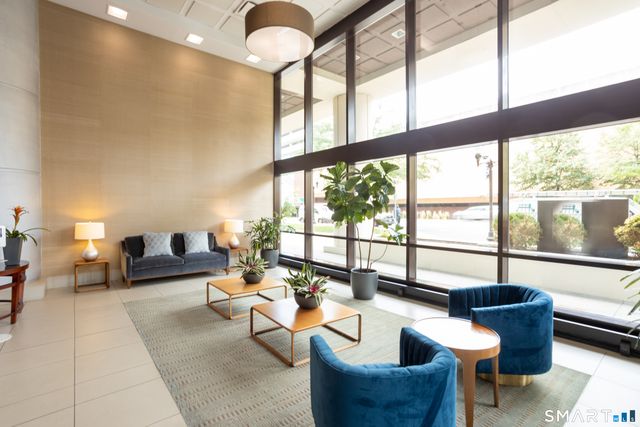 127 Greyrock Place 1611, Stamford, CT 06901