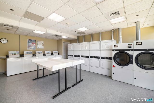 127 Greyrock Place 1611, Stamford, CT 06901