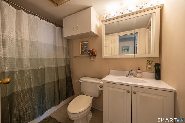 127 Greyrock Place 1611, Stamford, CT 06901