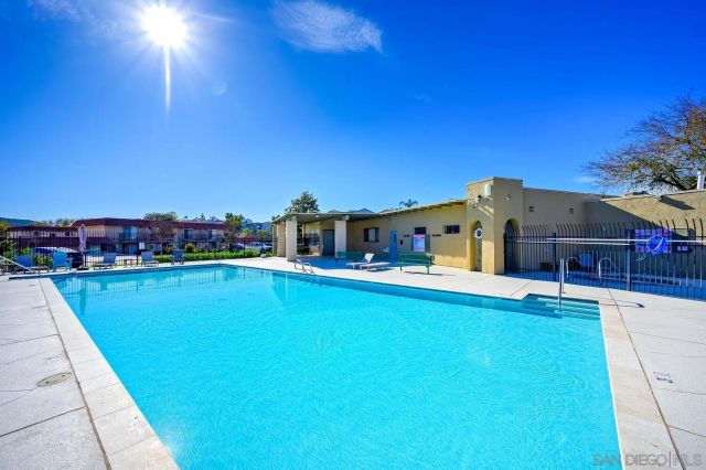 1630 Grandon Ave, San Marcos, CA 92078