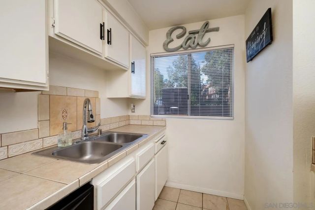 1630 Grandon Ave, San Marcos, CA 92078