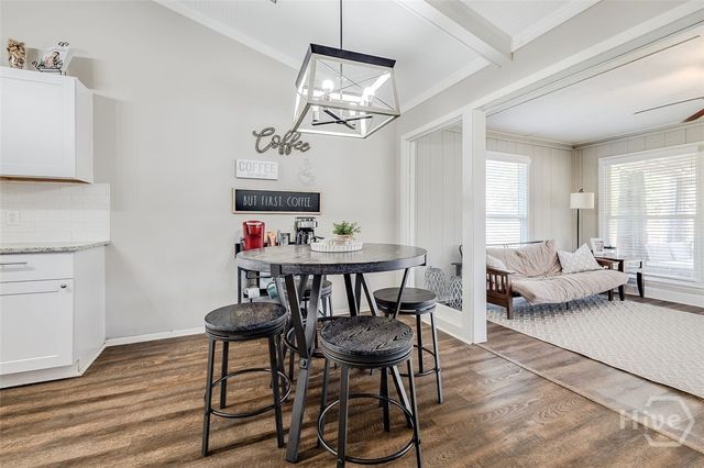 4 Dorchester Court, Savannah, GA 31406