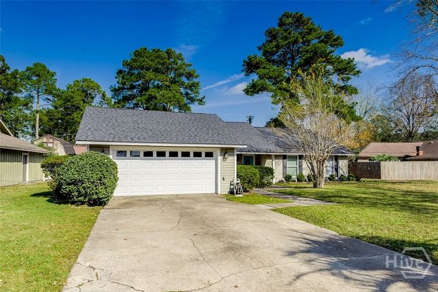 4 Dorchester Court, Savannah, GA 31406