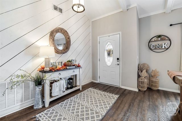 4 Dorchester Court, Savannah, GA 31406