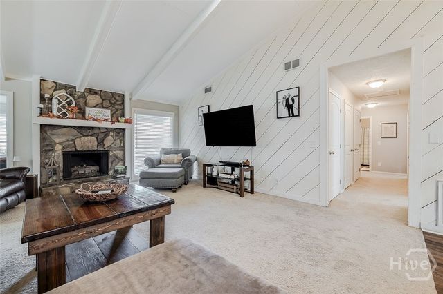 4 Dorchester Court, Savannah, GA 31406