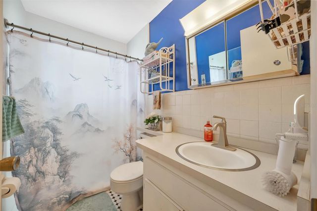 8325 112TH STREET 201, Seminole, FL 33772