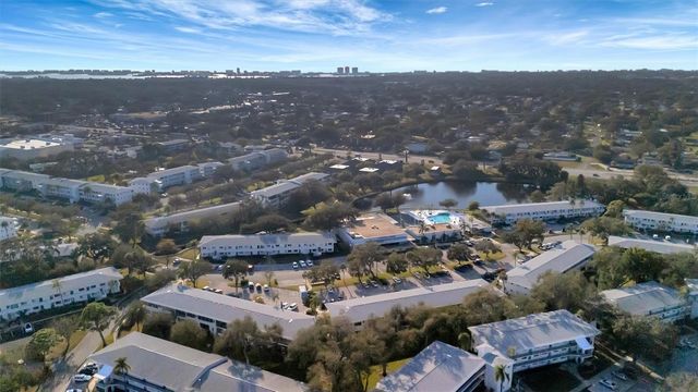 8325 112TH STREET 201, Seminole, FL 33772