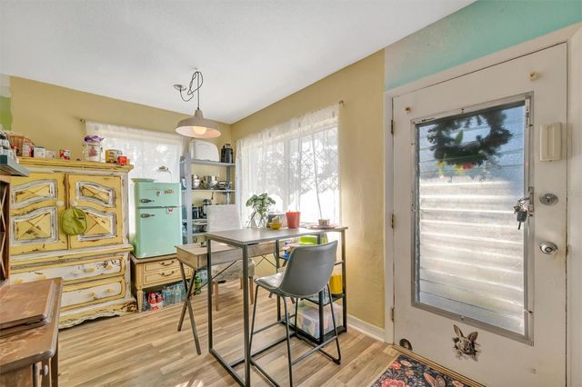 8325 112TH STREET 201, Seminole, FL 33772