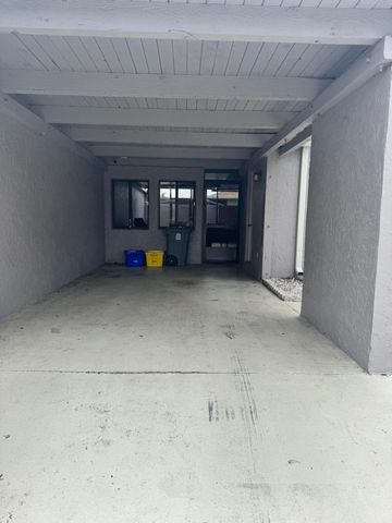 14822 Wildflower Lane, Delray Beach, FL 33446