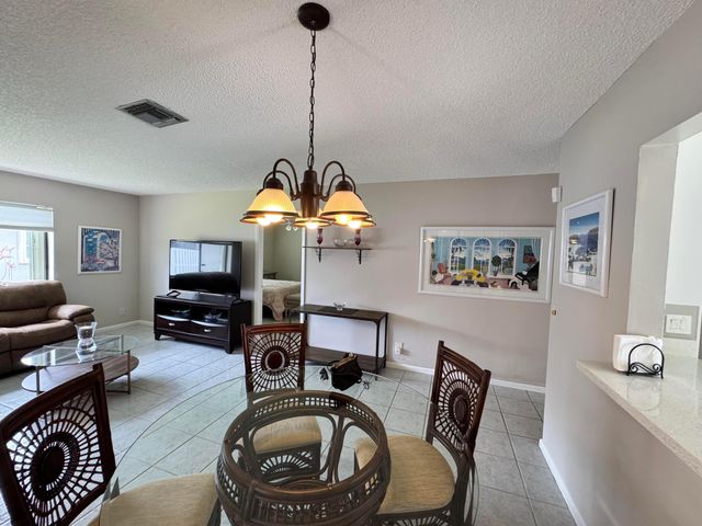 14822 Wildflower Lane, Delray Beach, FL 33446