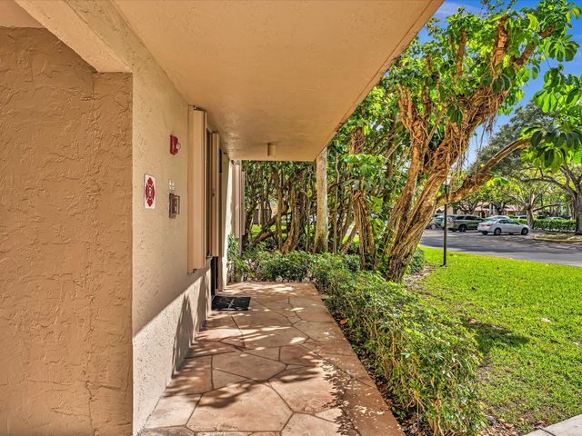 2659 Carambola Circle N 106, Coconut Creek, FL 33066