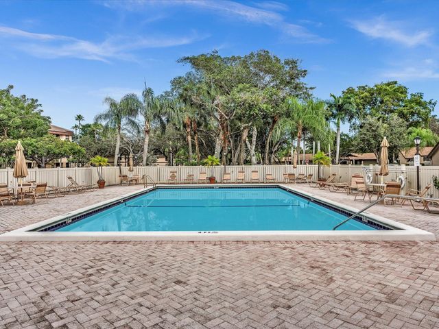 2659 Carambola Circle N 106, Coconut Creek, FL 33066