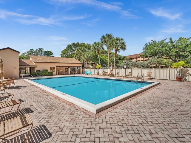 2659 Carambola Circle N 106, Coconut Creek, FL 33066