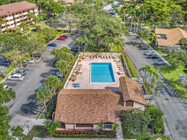 2659 Carambola Circle N 106, Coconut Creek, FL 33066