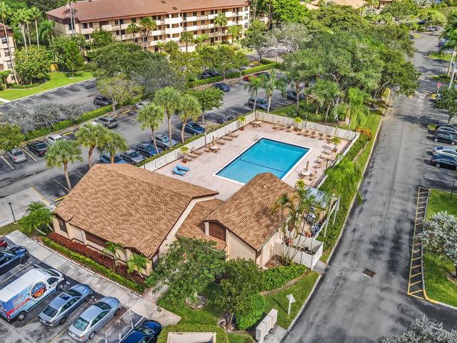 2659 Carambola Circle N 106, Coconut Creek, FL 33066