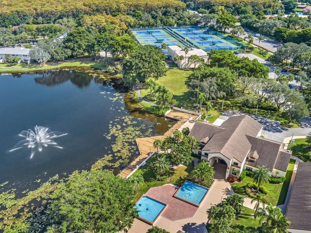 2659 Carambola Circle N 106, Coconut Creek, FL 33066