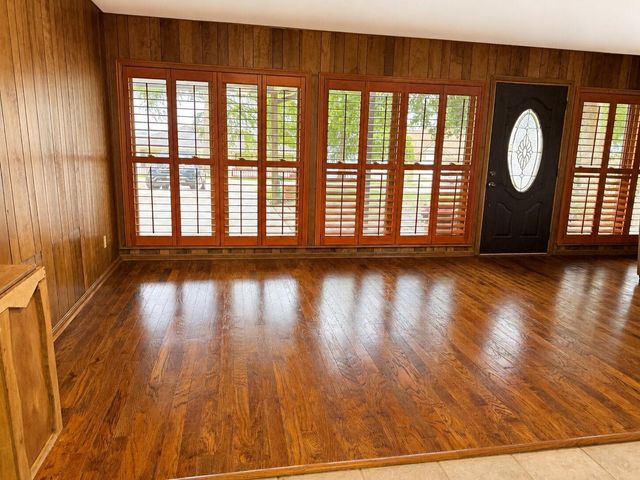 192 Sam Houston Loop, Point Blank, TX 77364