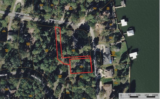 192 Sam Houston Loop, Point Blank, TX 77364