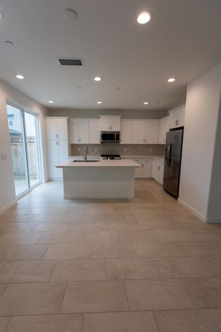 4109 Ash Road, Madera, CA 93636