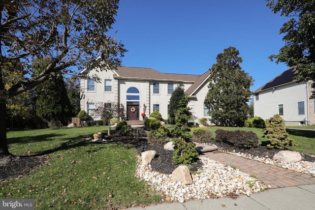 6 VANESSA CT, Cherry Hill, NJ 08003