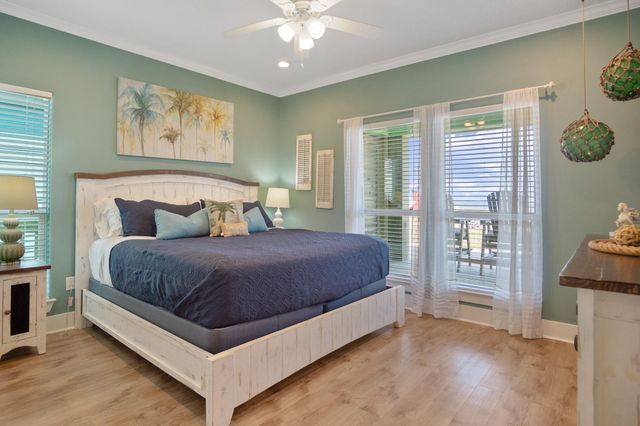 1958 Avenue I, Port Bolivar, TX 77650