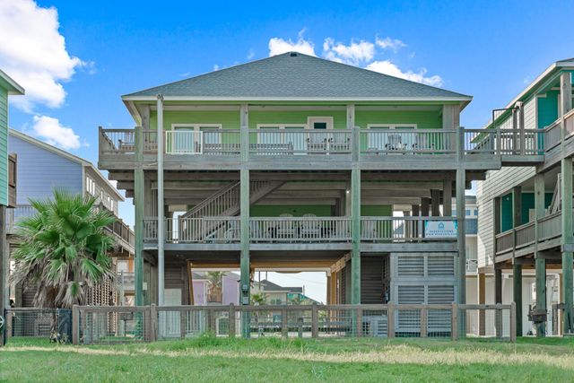 1958 Avenue I, Port Bolivar, TX 77650