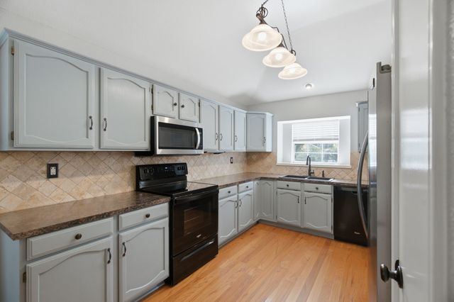 2074 Briarcliff Road, Lewisville, TX 75067