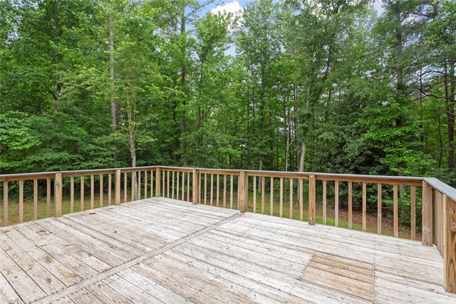 123 Sequayah Drive, Fair Play, SC 29643