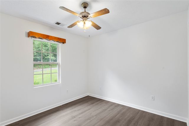 123 Sequayah Drive, Fair Play, SC 29643