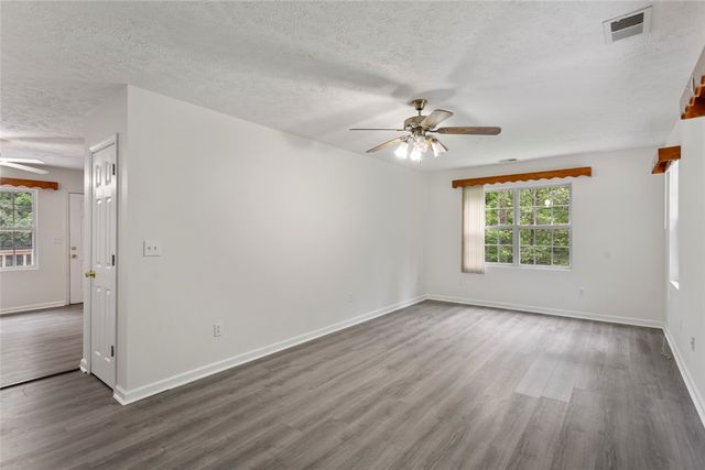 123 Sequayah Drive, Fair Play, SC 29643