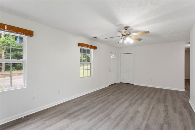 123 Sequayah Drive, Fair Play, SC 29643