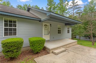 123 Sequayah Drive, Fair Play, SC 29643