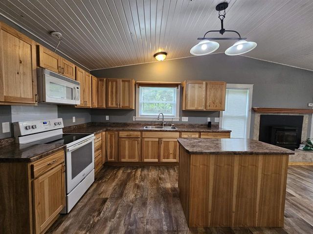 E5897 NORTH SHORE ROAD, Weyauwega, WI 54983