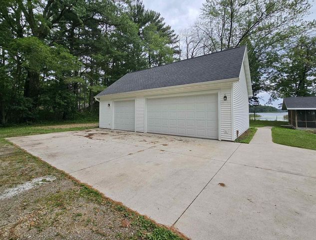 E5897 NORTH SHORE ROAD, Weyauwega, WI 54983