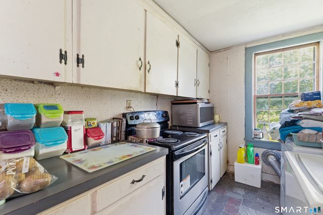 60 Chaplin Street, Chaplin, CT 06235