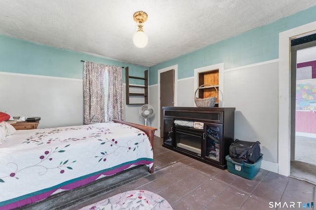 60 Chaplin Street, Chaplin, CT 06235