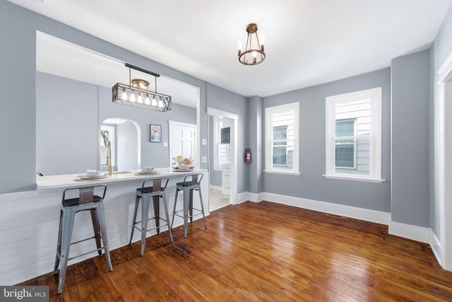 720 POWELL ST, Gloucester City, NJ 08030