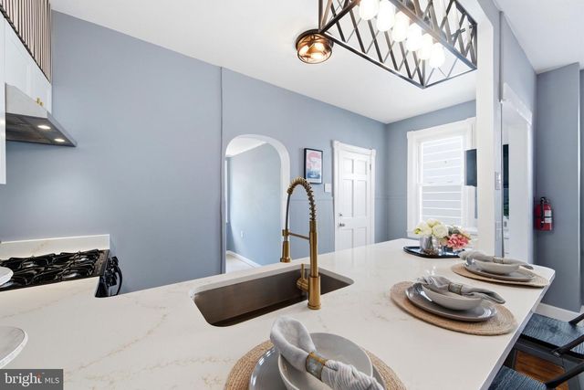 720 POWELL ST, Gloucester City, NJ 08030