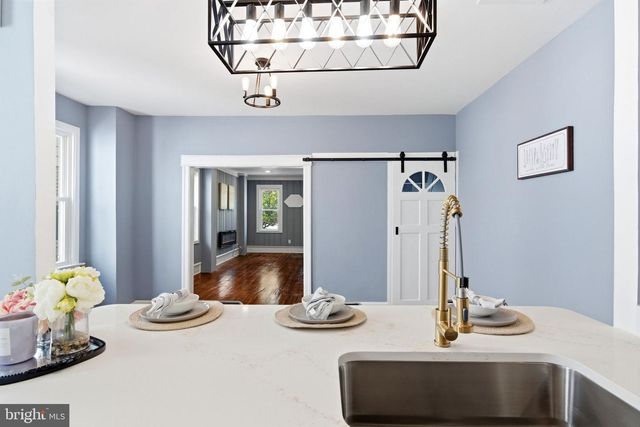 720 POWELL ST, Gloucester City, NJ 08030