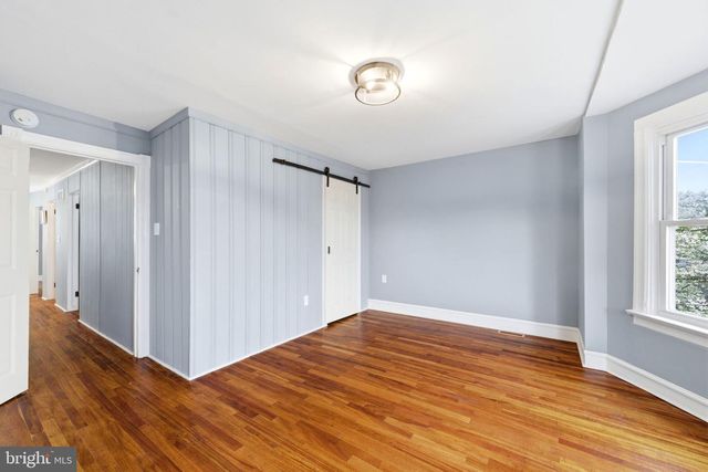 720 POWELL ST, Gloucester City, NJ 08030