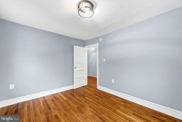 720 POWELL ST, Gloucester City, NJ 08030