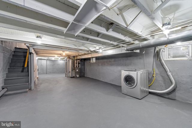 720 POWELL ST, Gloucester City, NJ 08030