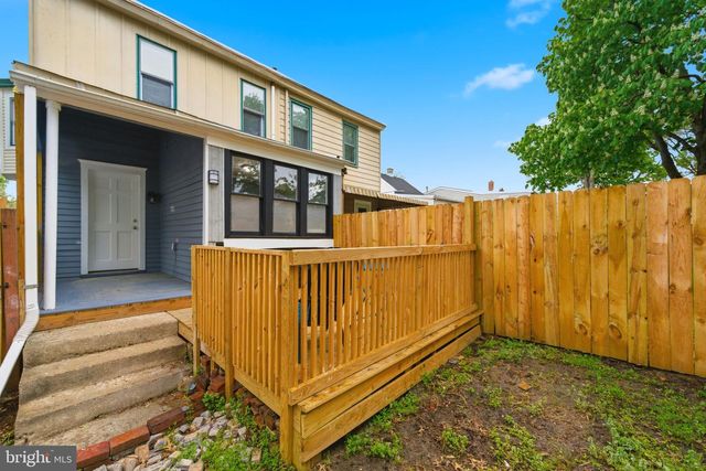 720 POWELL ST, Gloucester City, NJ 08030