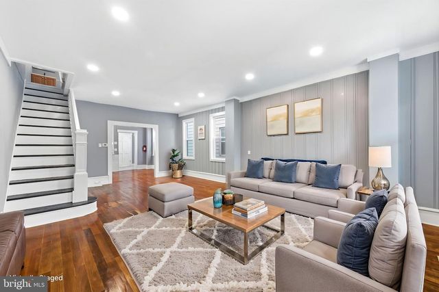 720 POWELL ST, Gloucester City, NJ 08030