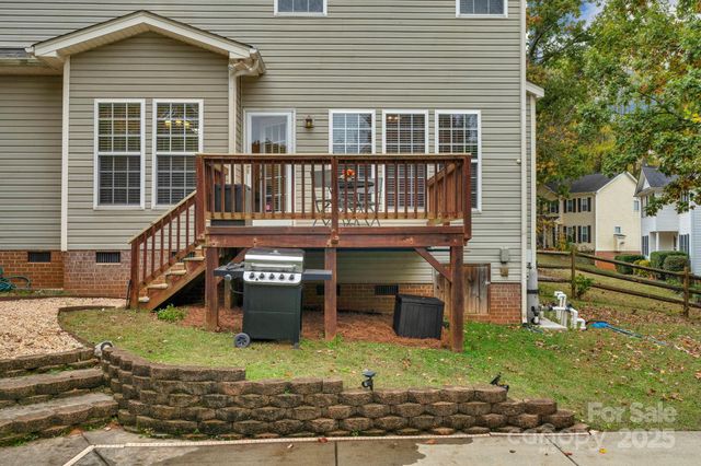 2805 Cross Tie Lane, Matthews, NC 28105