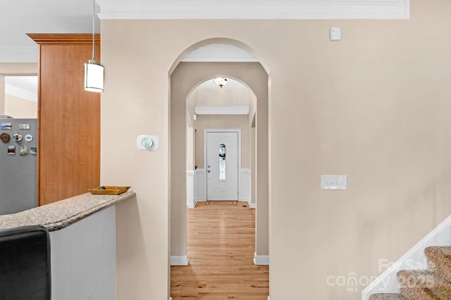 2805 Cross Tie Lane, Matthews, NC 28105